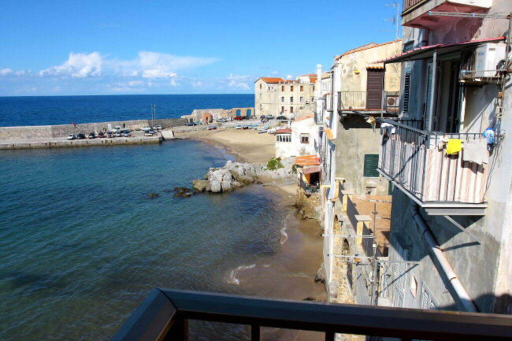 Sea View Apartments in Cefalù