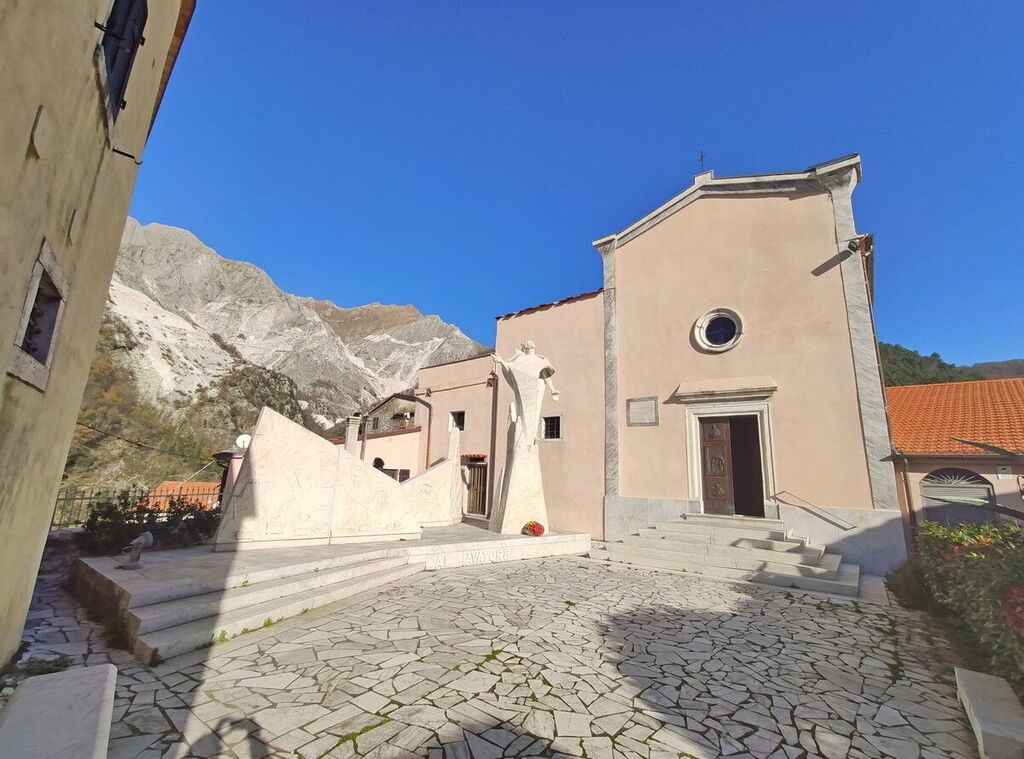 Die Kirche in Colonnata