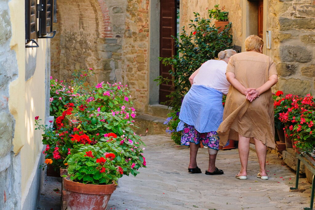 Urlaub ab 60 im Ferienhaus in Italien: Warum jetzt der ideale Zeitpunkt für den herrlichsten Urlaub ist