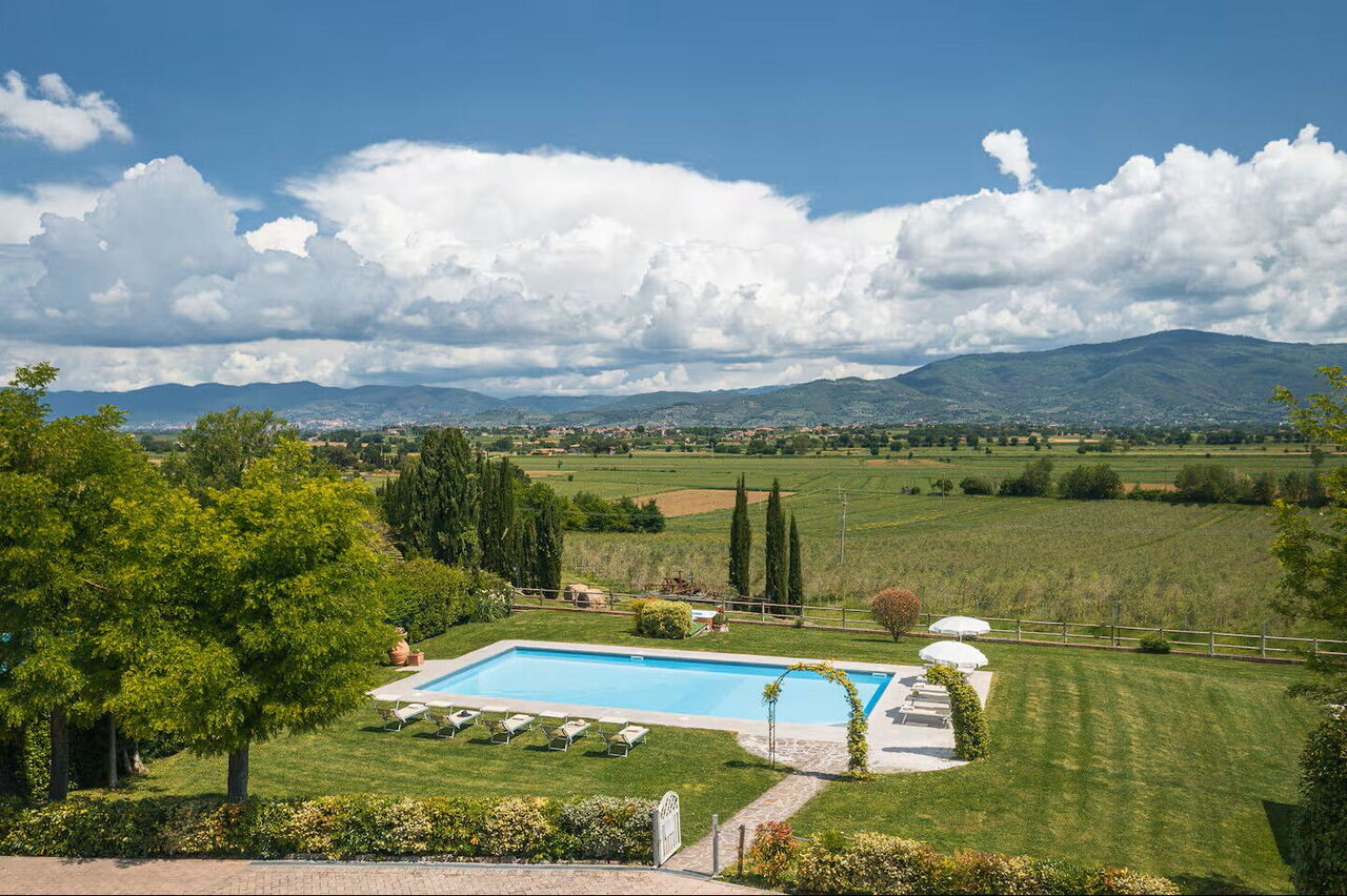Villa Giare: all'aperto, Piscina