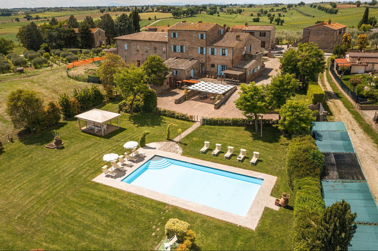 Villa Giare: all'aperto, Esterni, Piscina