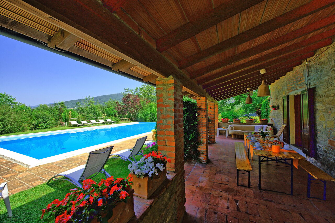 Villa Campogialli: Balkon / Terrasse / Patio, Schwimmbad
