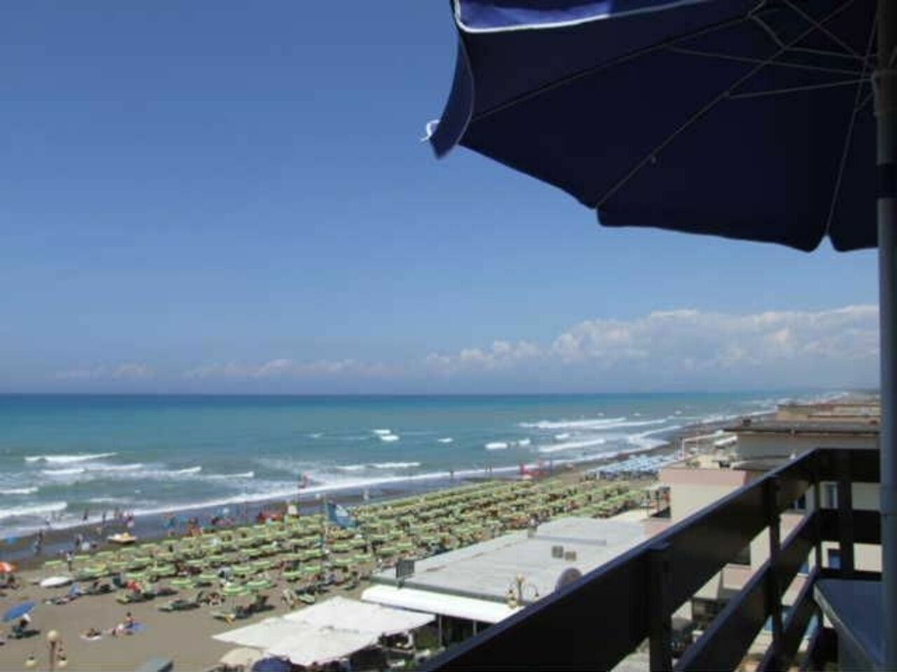 Marina Di CastagnetoUnterkunft:&nbsp;: Balkon / Terrasse / Patio