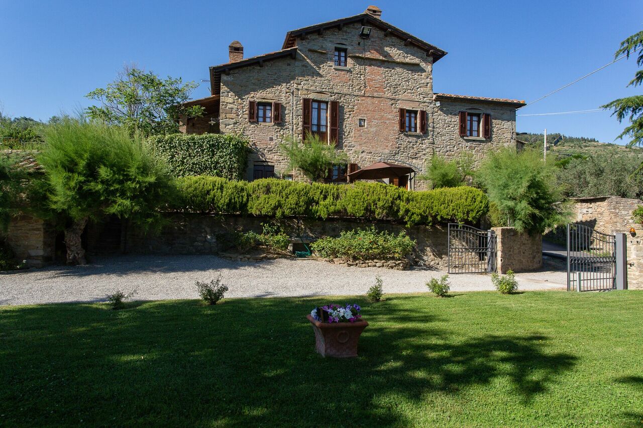Villa i Cocciai: Garden and outdoor view