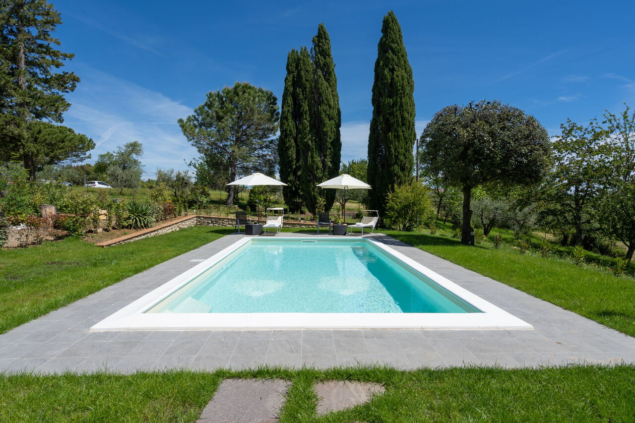 Villa Luana: Giardino, Piscina