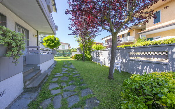 Pontremoli Apartments