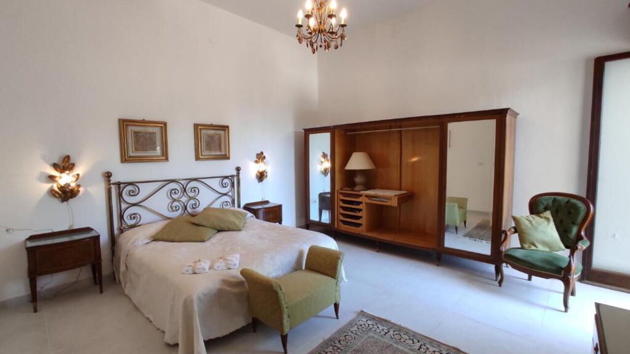 Tre Donne: Schlafzimmer