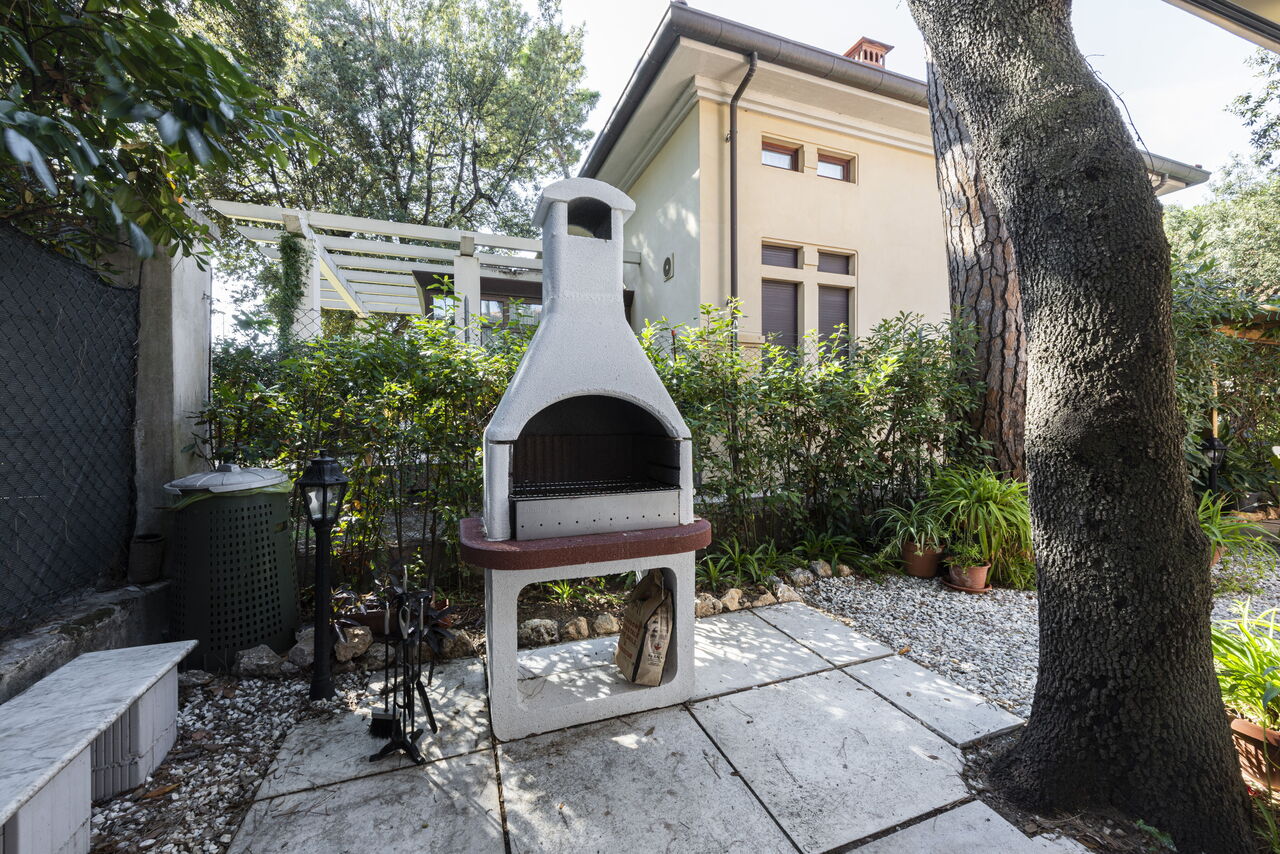 Villa Marconi: Aktivitäten, Draussen, Essen