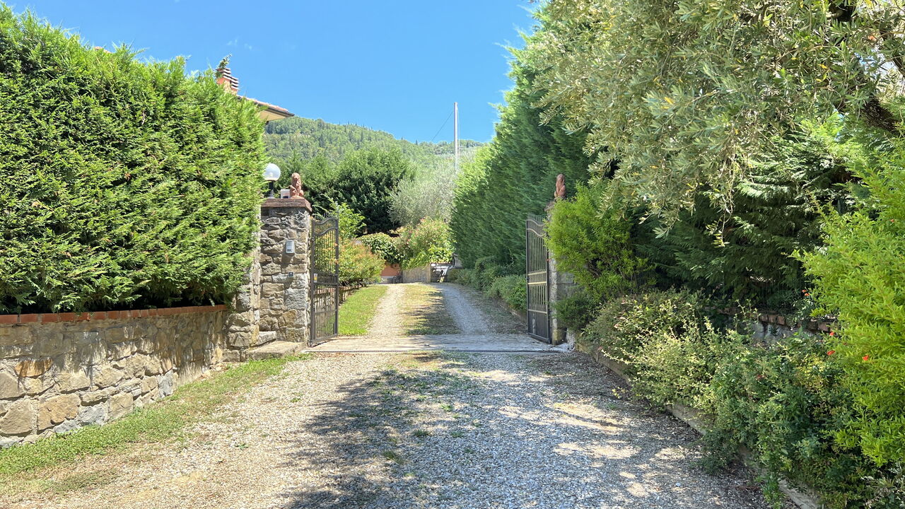 Villino Setteponti: all'aperto, Entrata Principale, Giardino