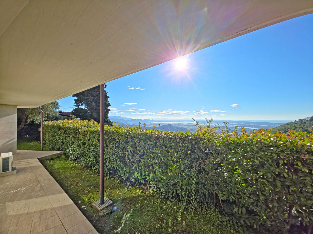 Villa Botrici: Ansichten