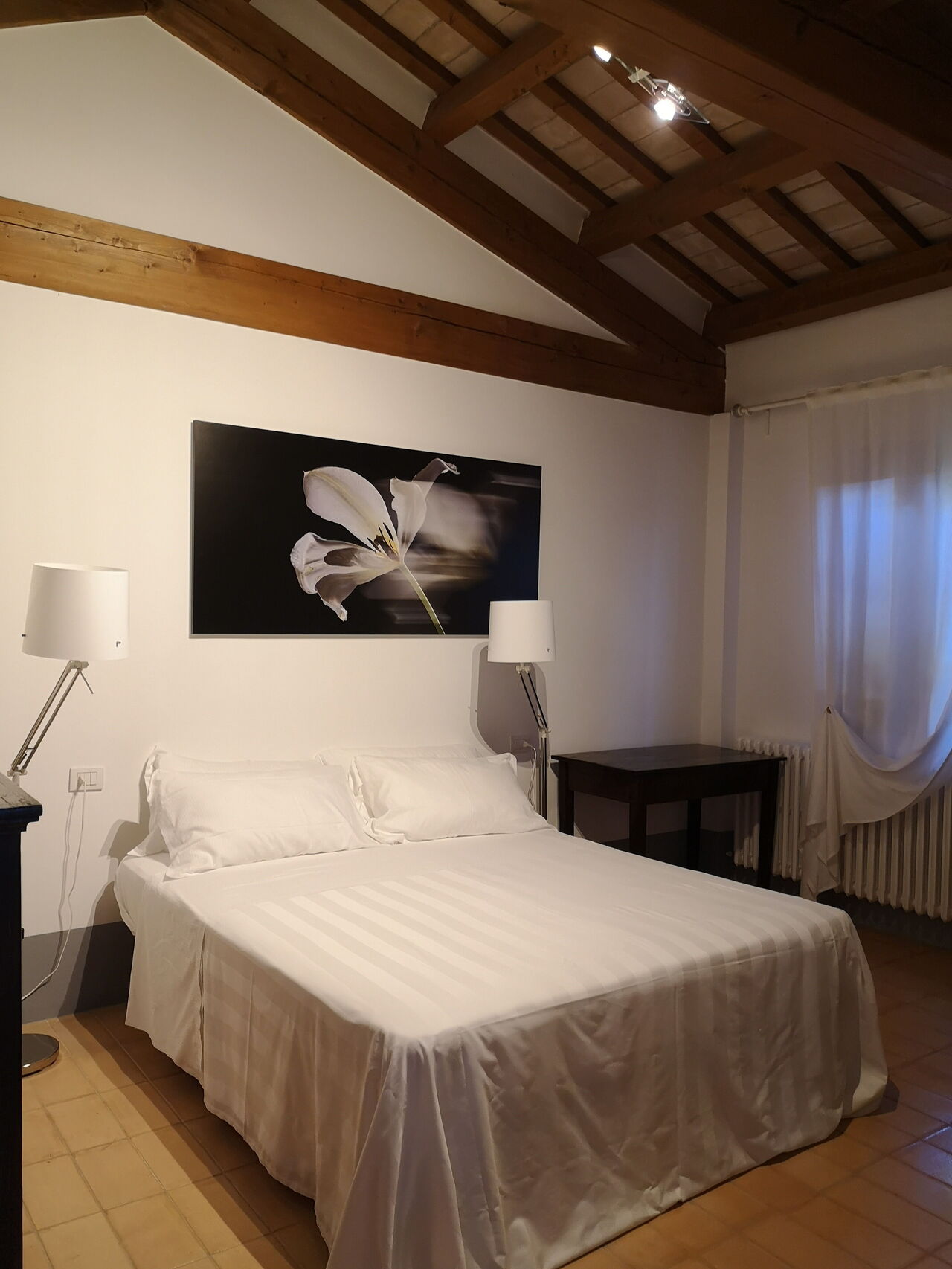 Il GiuggioloAccommodation:&nbsp;: Bedroom