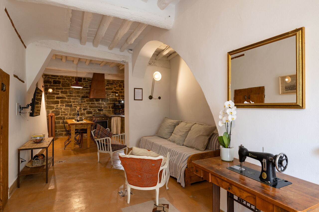 La Piccina: Living room