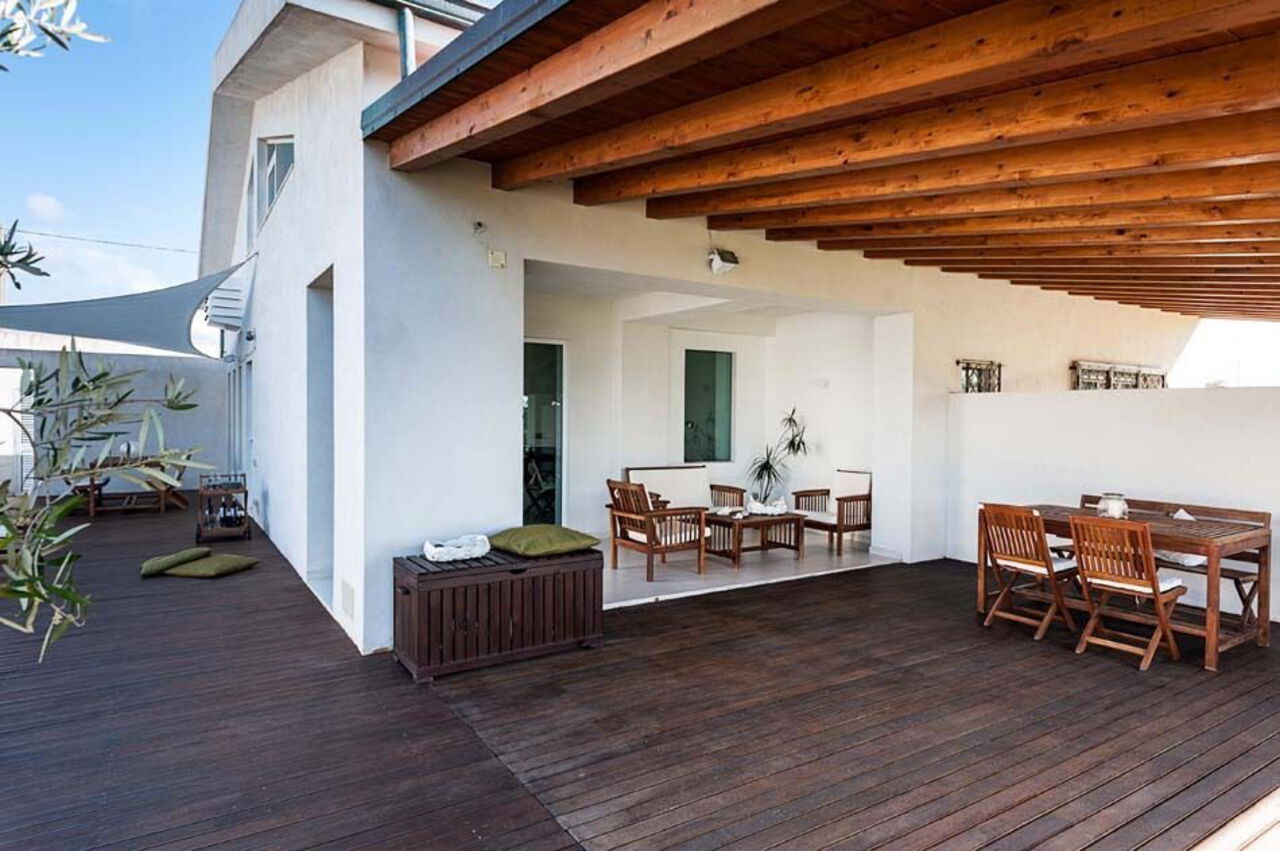 Cala Marina: all'aperto