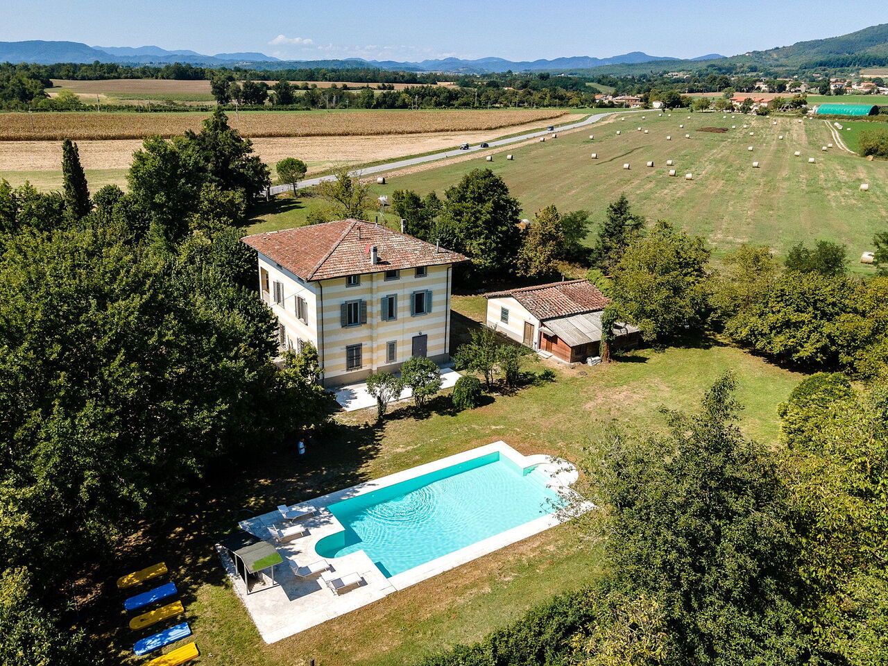 Villa Amelia: Building Exterior, Garden, Outdoor, Pool