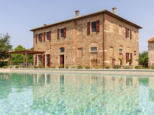 Villa Leone Reale - with a Private Pickleball Cour