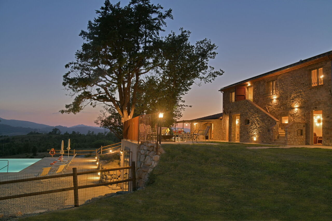 Villa Il Noccioleto: Outdoor view