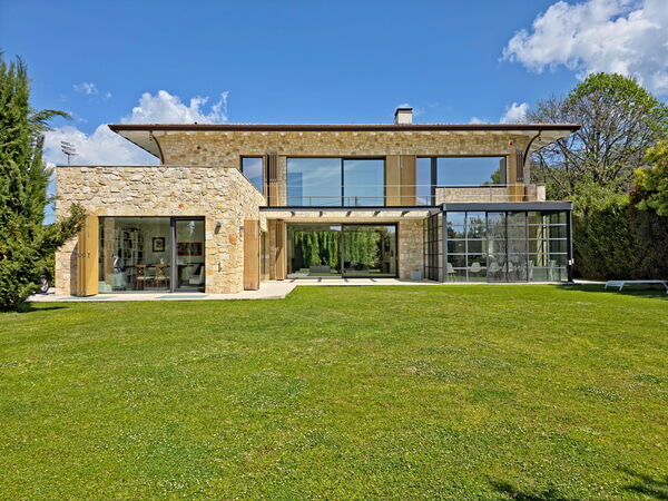 Villa Elena