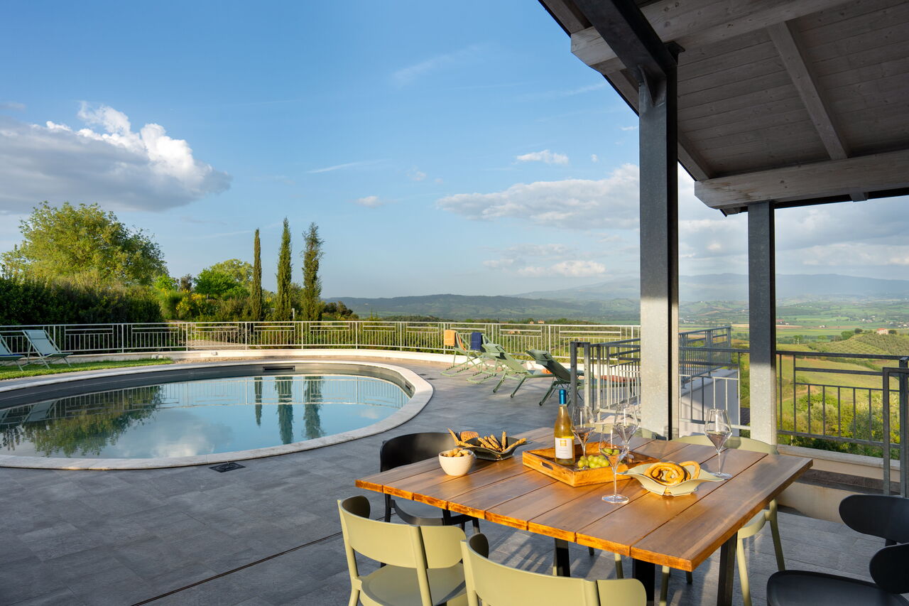 Villa Ombrone: Außen, Draussen, Schwimmbad