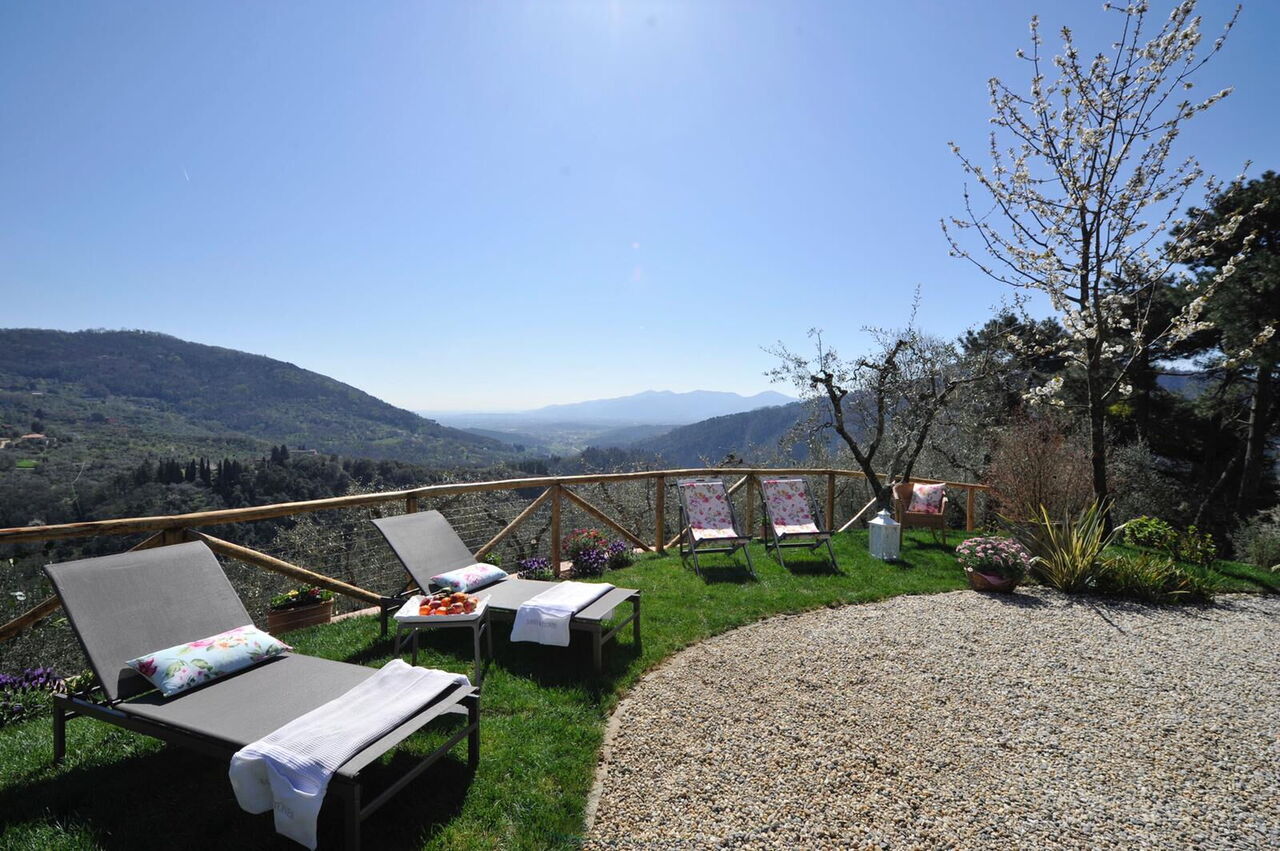 Oliveta: all'aperto, Esterni, Giardino