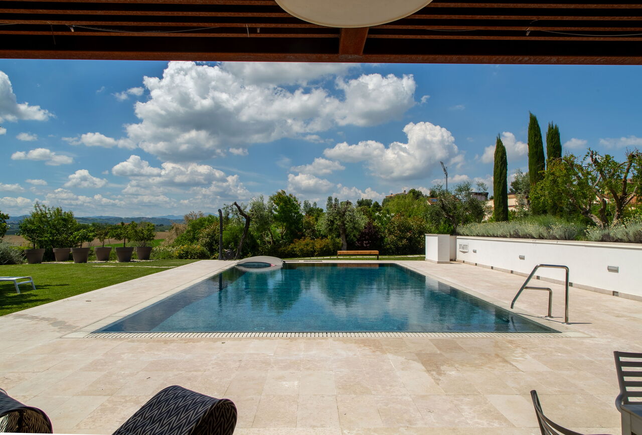 Villa Mulberry Garden - Esclusiva con Piscina Priv