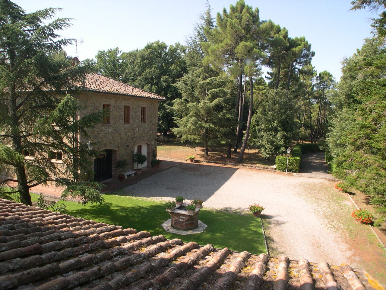 Villa Monti: Außen, Draussen