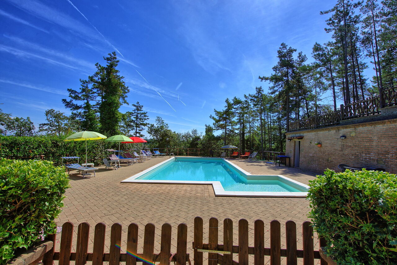 Villa Lorenzo: Garden, Pool